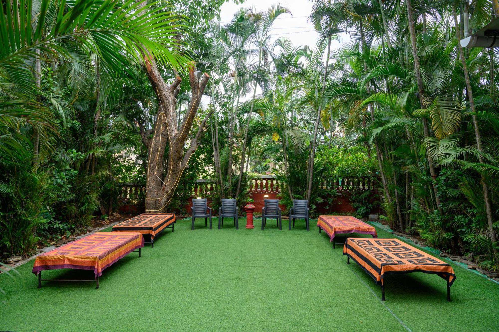 Girivihar Holiday Club - Pure Veg Lonavala Esterno foto